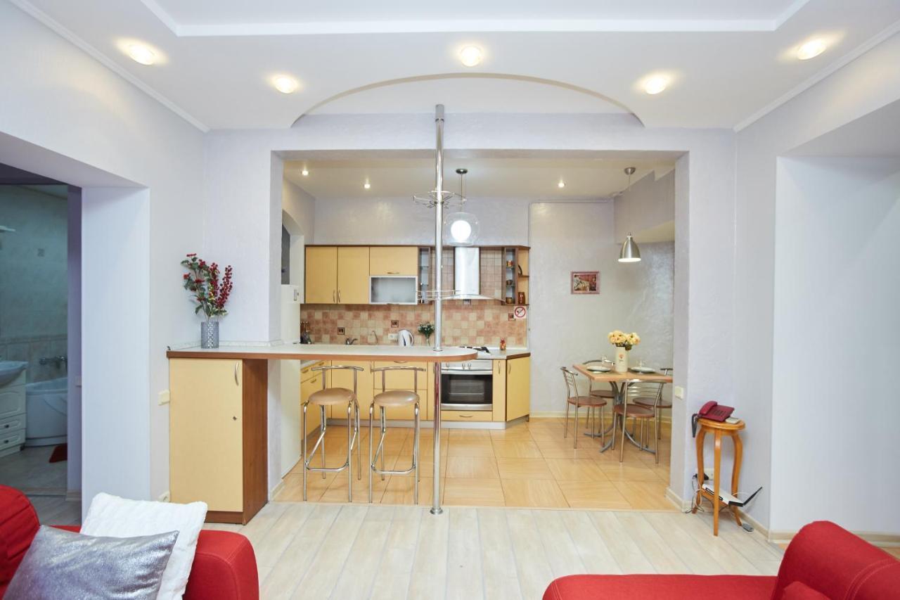 Langery Residence Central Apartments Odessa Zewnętrze zdjęcie