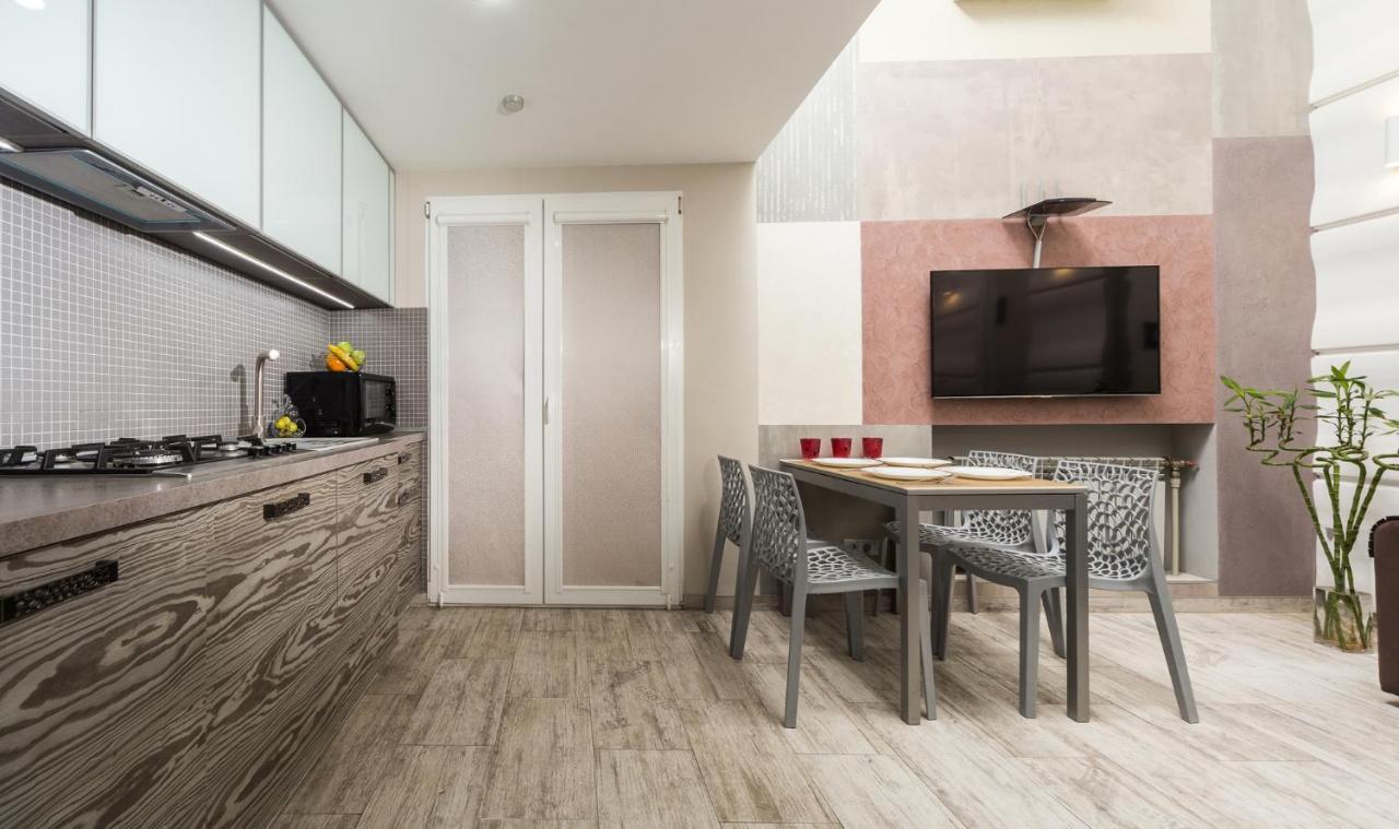 Langery Residence Central Apartments Odessa Zewnętrze zdjęcie