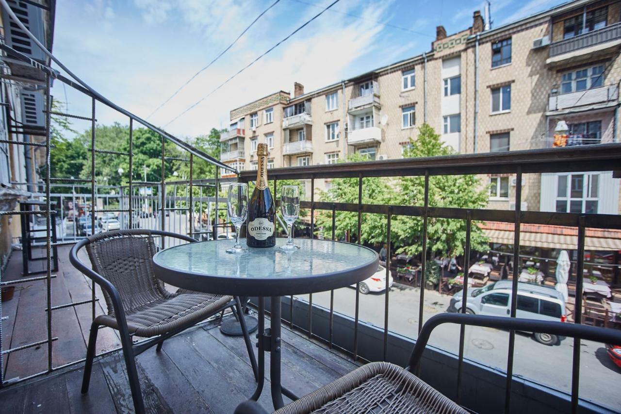 Langery Residence Central Apartments Odessa Zewnętrze zdjęcie