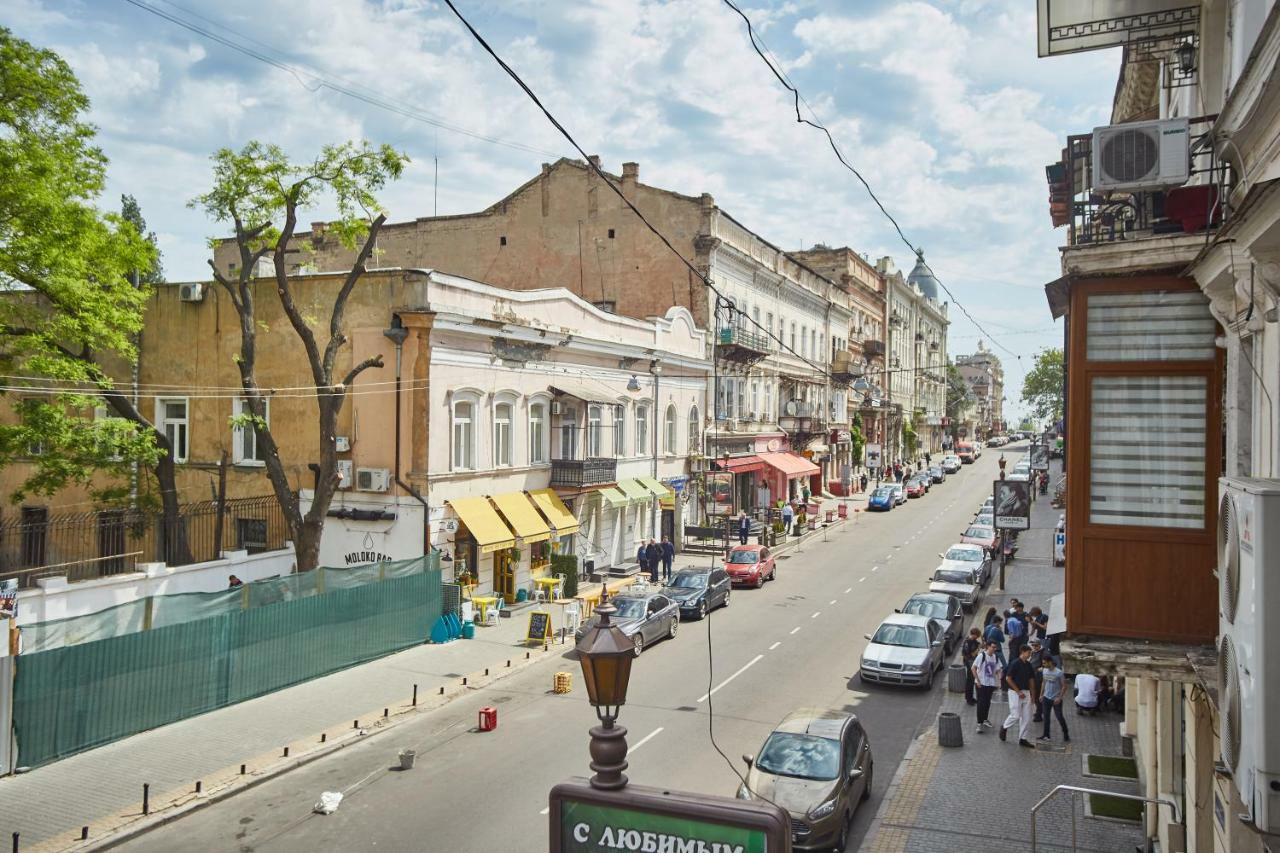 Langery Residence Central Apartments Odessa Zewnętrze zdjęcie